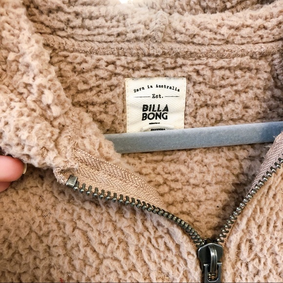 Billabong // Pink Teddy Bear Sweater // size Medium - Picture 2 of 6